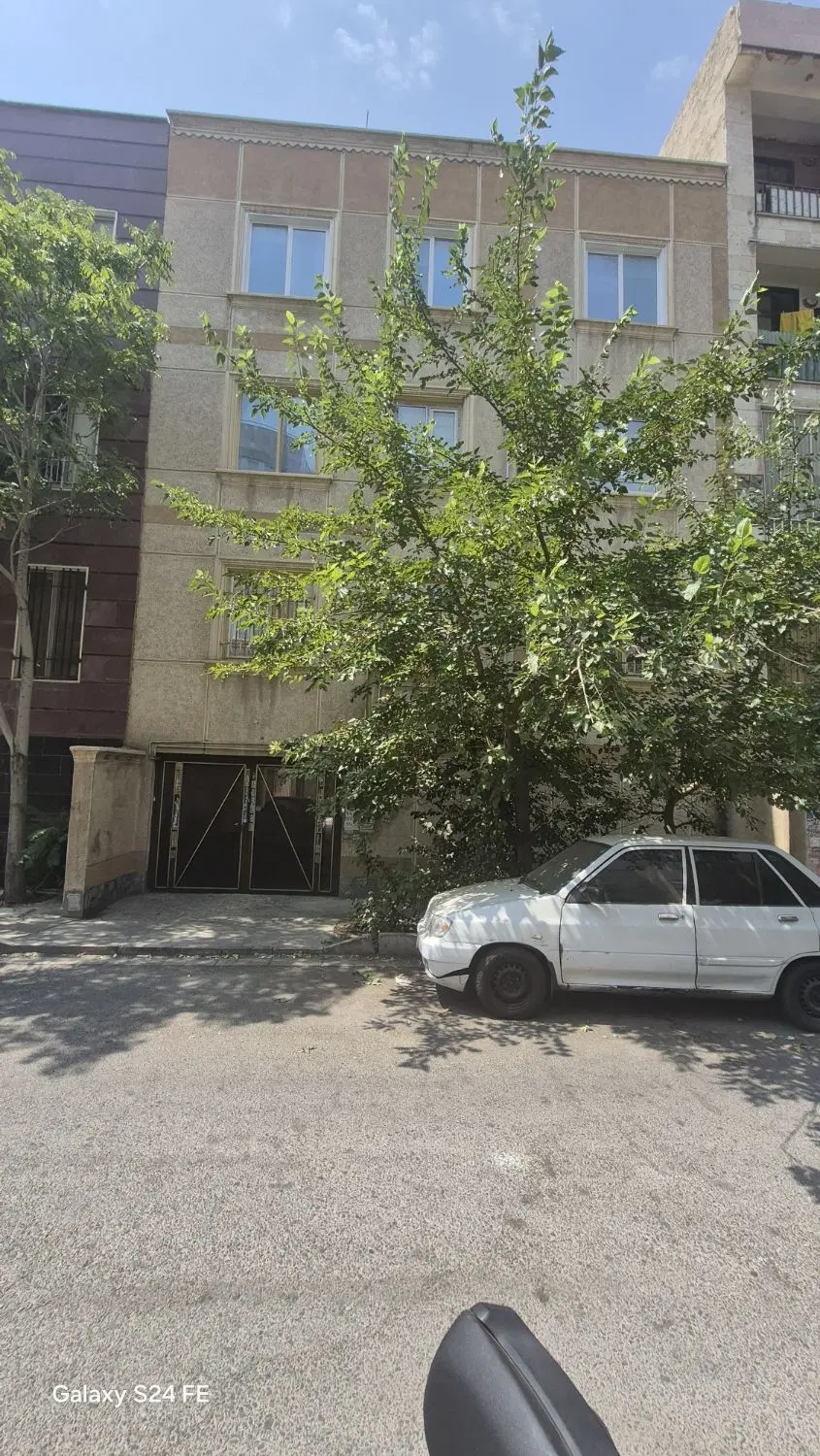 فروش واحد ۶۰ متری فاز ۲ اندیشه رو به نما