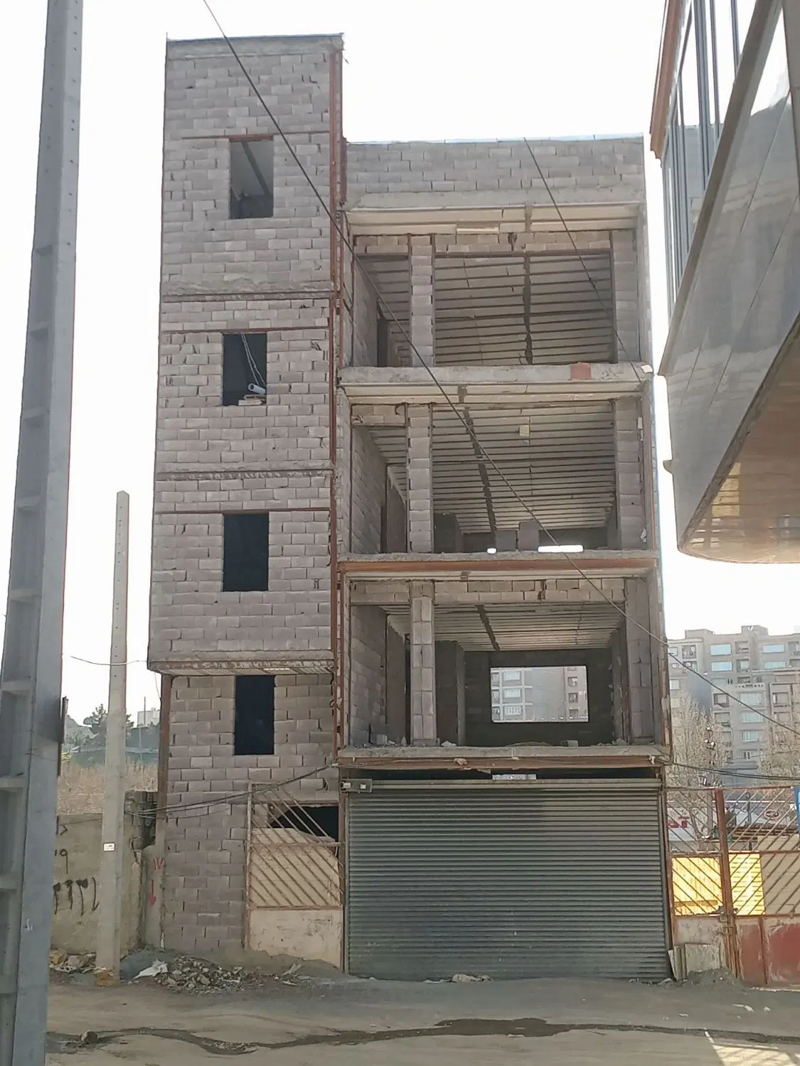 فروش ساختمان نیمه کاره شهرک توکل