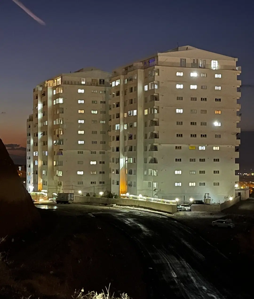 فروش آپارتمان ولیعصر