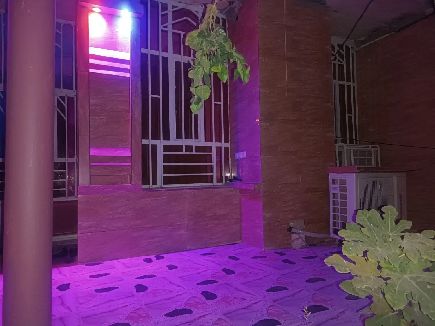 منزل فروشی