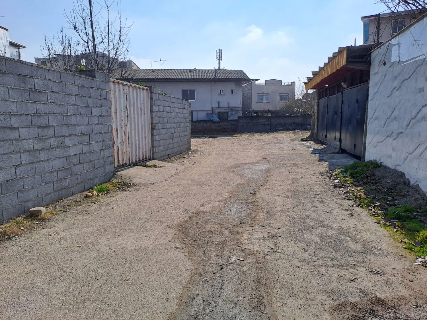 ۳۳۰متری_قائمشهر میدان جانبازان_مالک خودم هستم