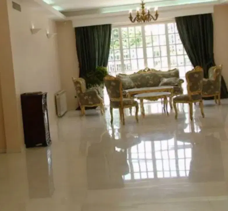 خانه ویلایی دلباز حیاط دار حصارک بالا