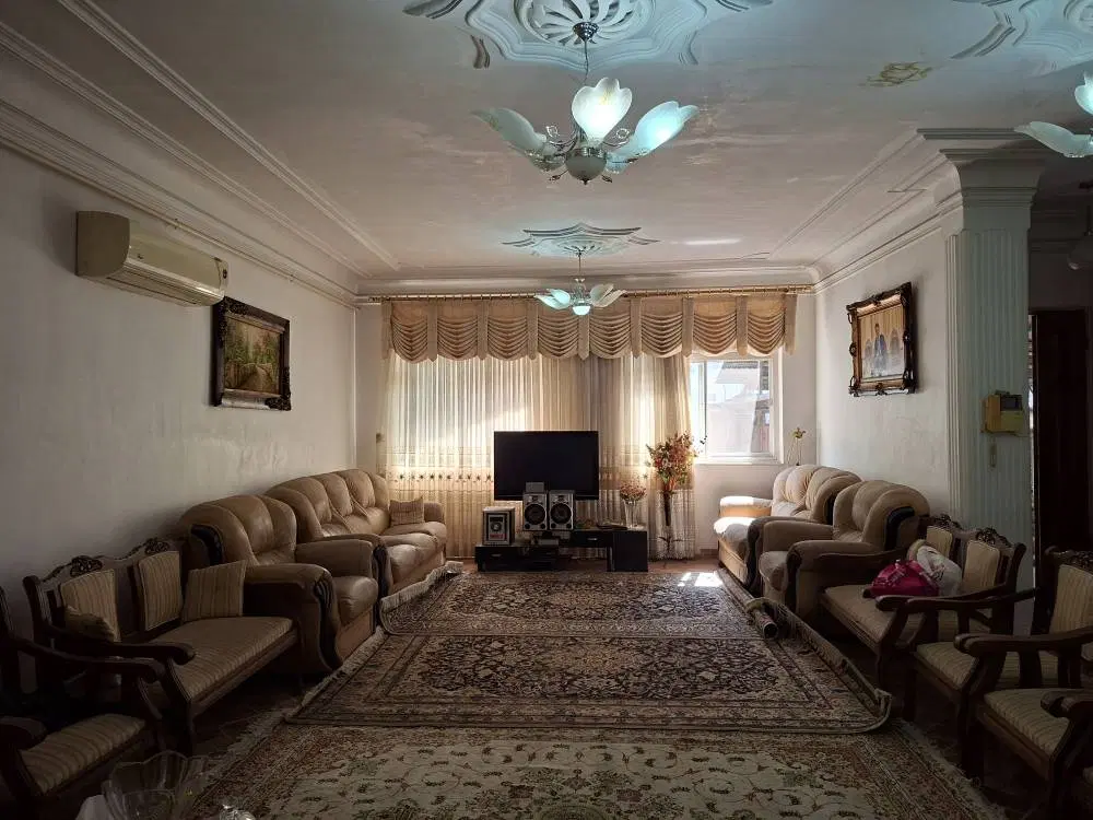 فروش منزل ویلایی در شهر رشت در فلکه گاز رشت