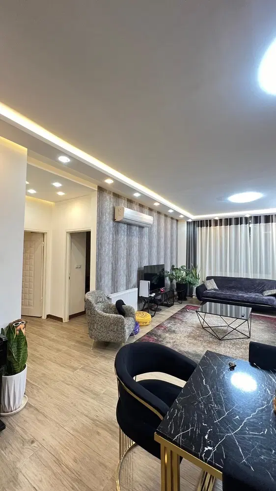 آپارتمان حیاط دار بافت بهشتی