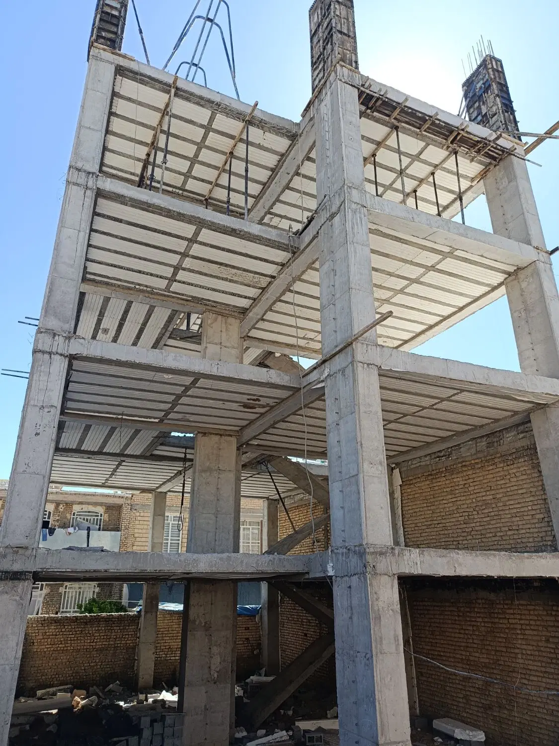 پیش فروش آپارتمان دو خوابه