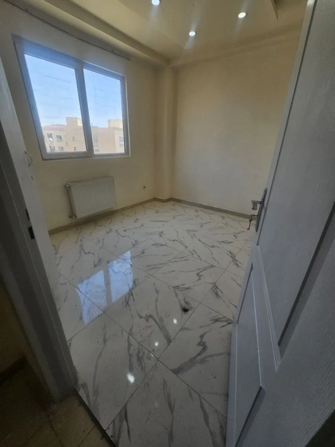 85 متر فول امکانات. ثامن. صیرفی
