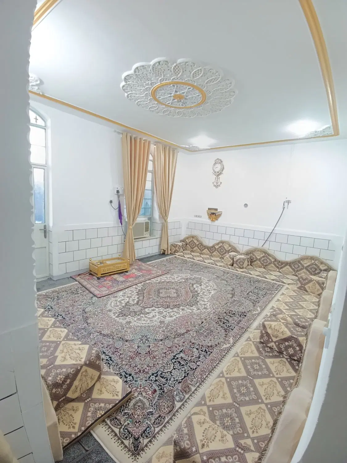خانه اخراسفالت خیابان روبروی مجتمع ورزشی