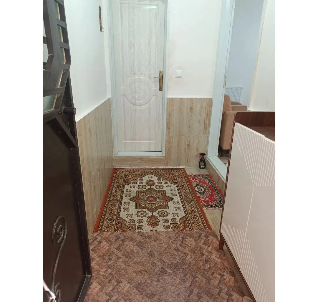 فروش آپارتمان همکف ۸۰ متری عباسی