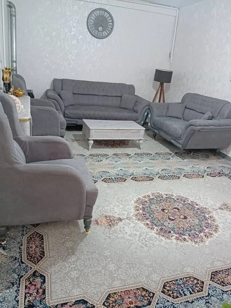 واحد ۷۵متری طبقه اول