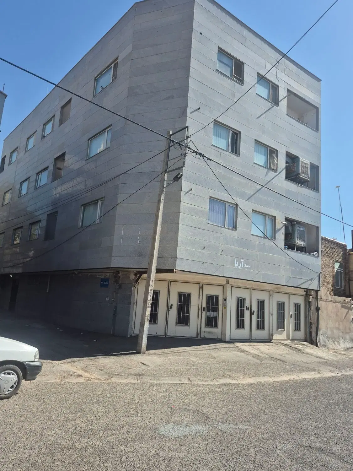 اجاره واحد ۹۰ متری