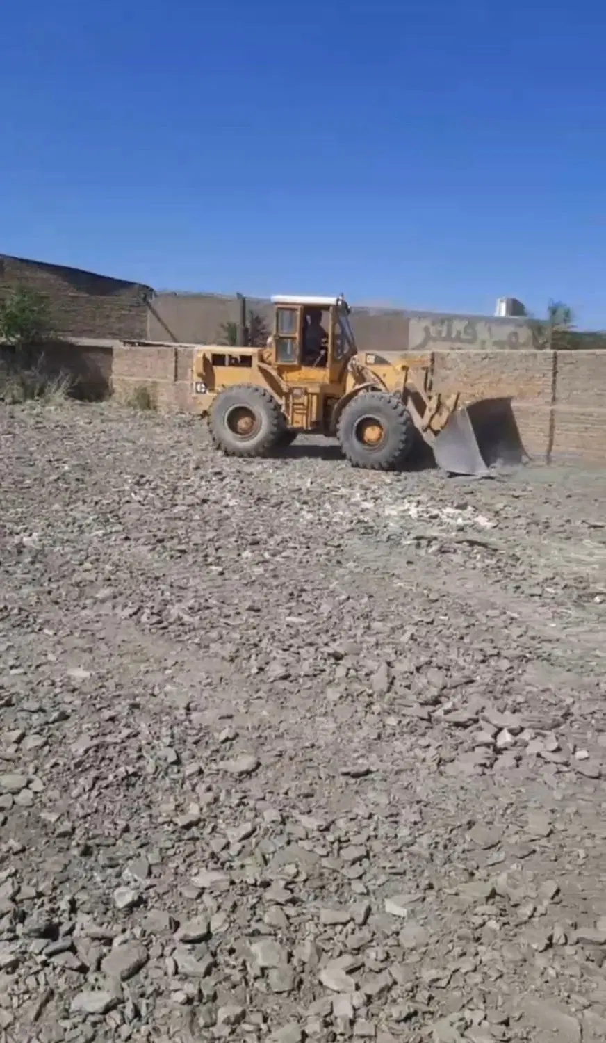 پارکینگ شبانه روزی اماده کار