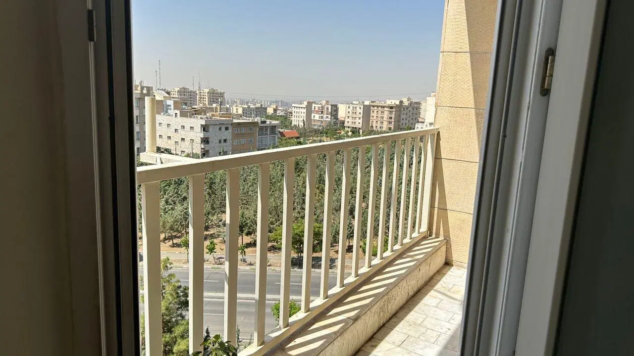 جنت اباد شمالی ۹۰ متر جنوبی، طبقه چهارم
