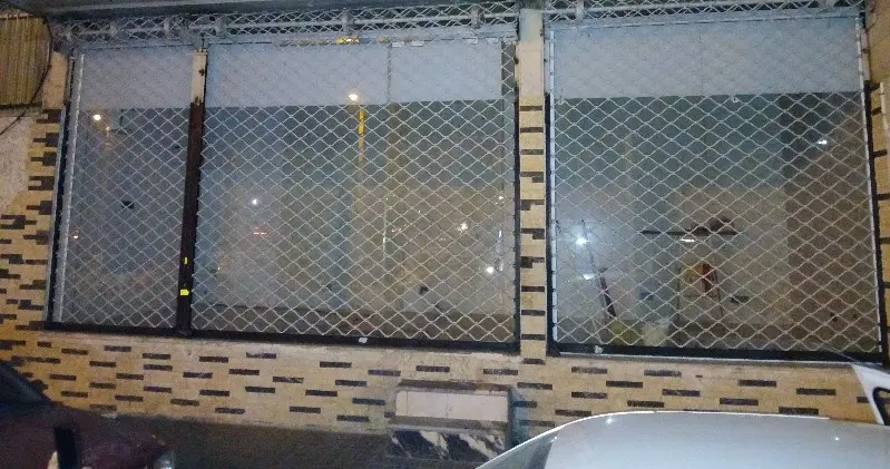 مغازه فروشی