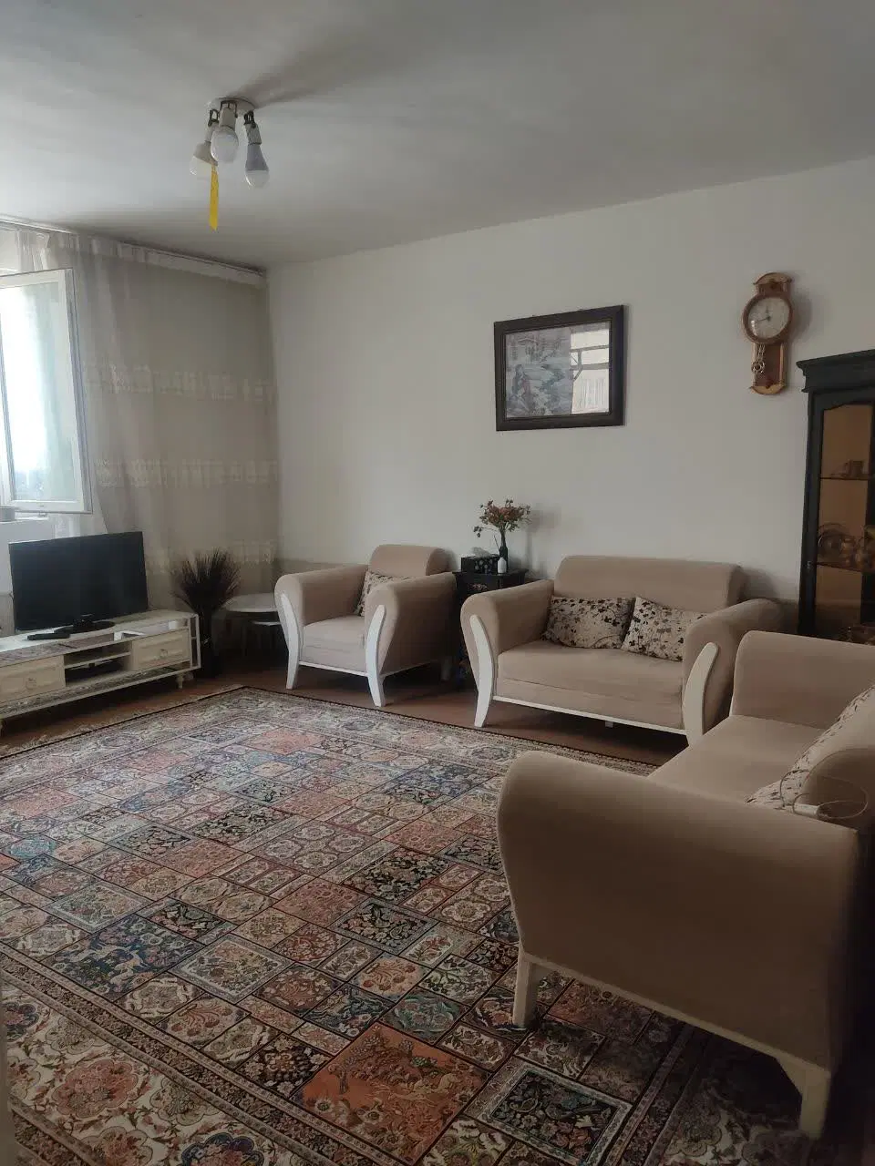 مشتری منزل انجیر باغ  یا منزل اجاره ای