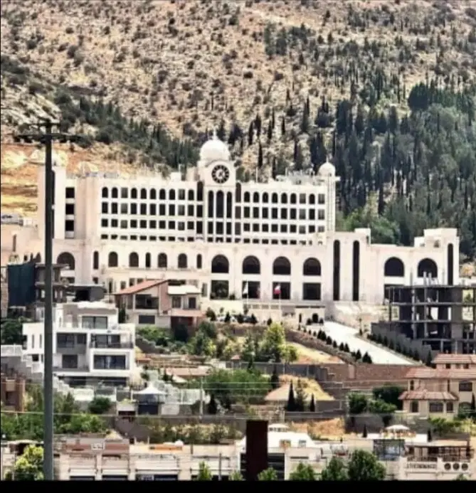 ۲خوابه شیک مسکن مهر ۸۵متری بلوار فردوسی