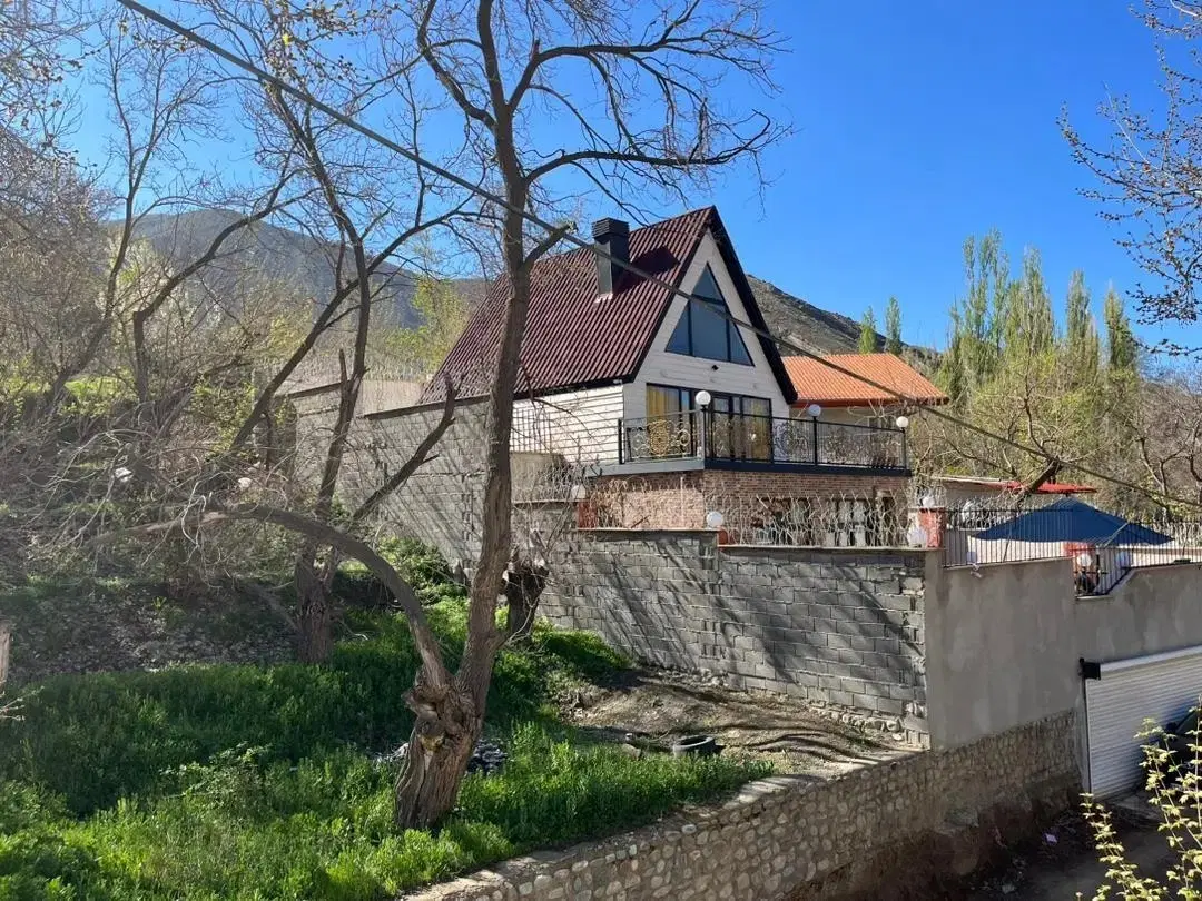 ویلای 300 متری در روستای اغشت