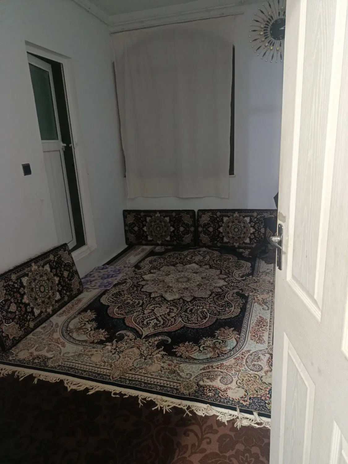 فروش ساختمان ۳ طبقه