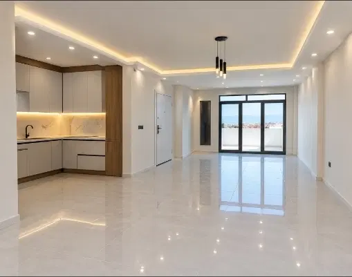 اپارتمان ۱۵۰متری با پارکینگ واسانسور