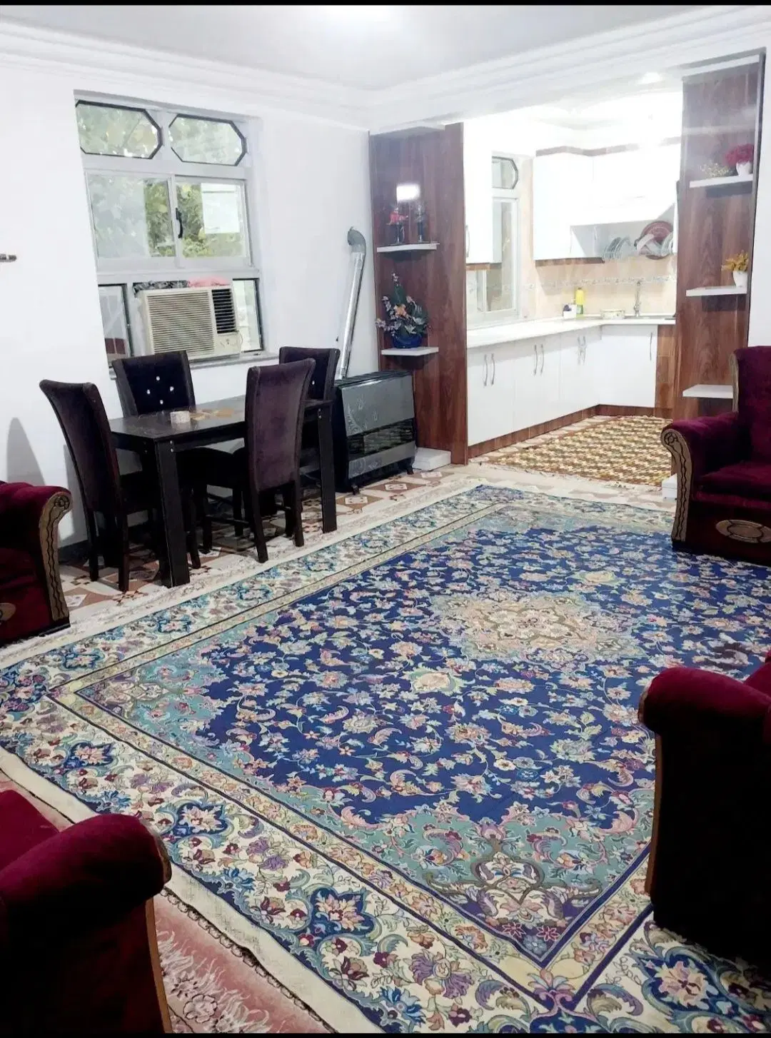 ۴۰۰متر زمین ۱۱۰متر ویلا