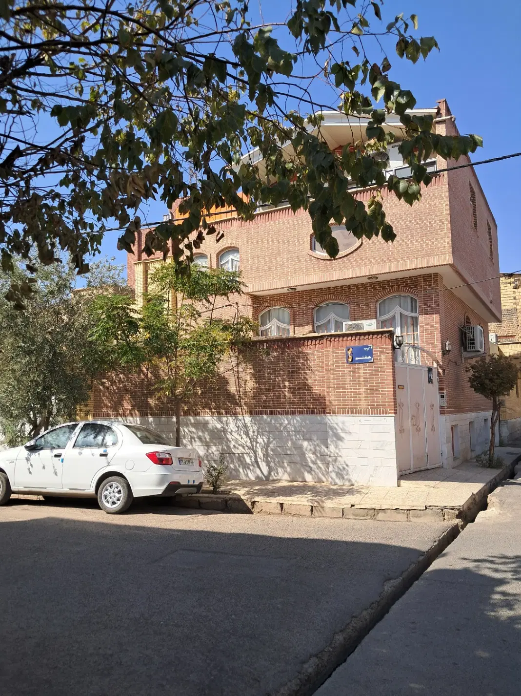 اجاره سوییت طبقه همکف ویلایی