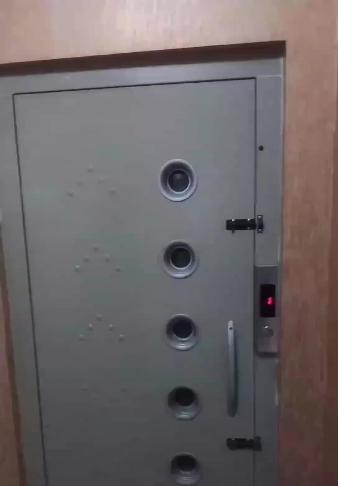 آپارتمان سه خوابه ۱۶۰متر امامت ۲۱