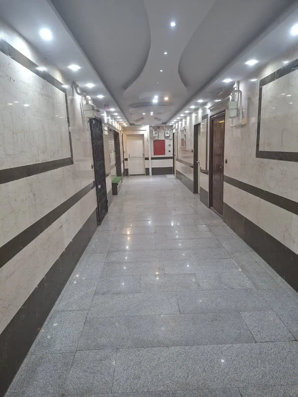 سه خوابه کوزو5 سی 32  فول امکانات