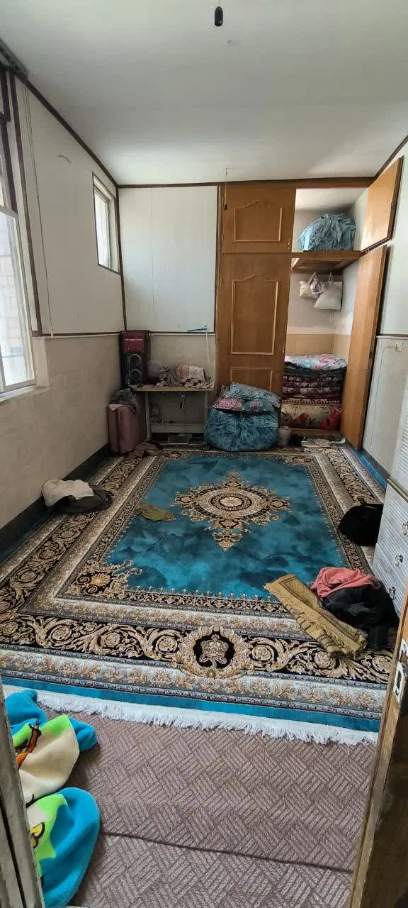 منزل ویلایی ۱۳۰ متر سندششدانگ نبش کاشانی
