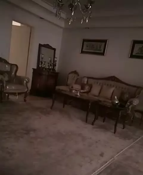۱۰۰متر زیر همکف دو خواب اباذر