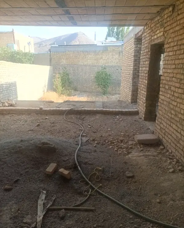 فروش خانه نیمه کاره.