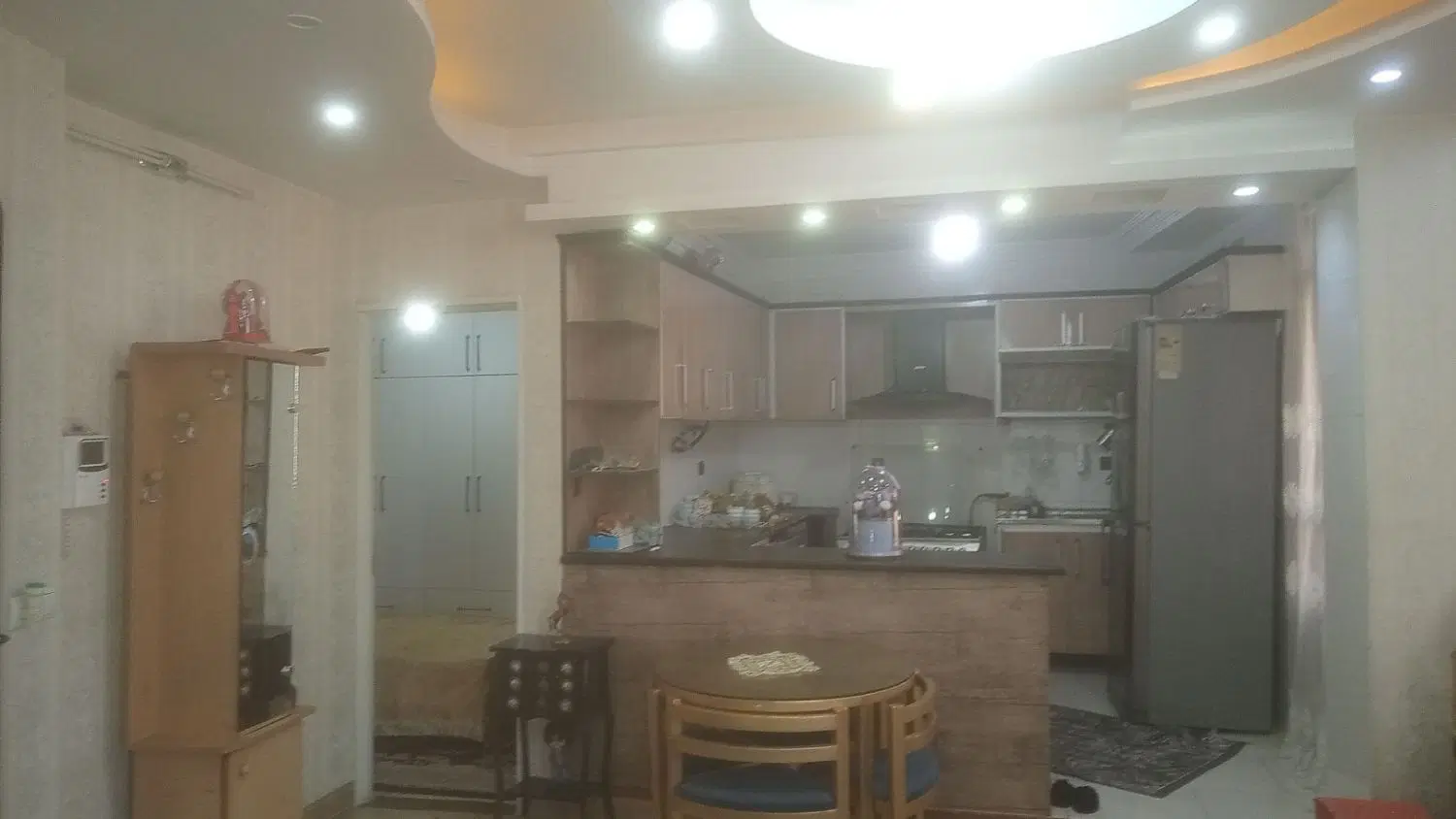 ۶۴ متری _ تک خواب _بااسانسور _۳۰ متری کارگر