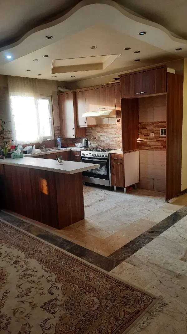 بلوار ابوذر وحدت ۶۵ متر دوخوابه آسانسور انباری