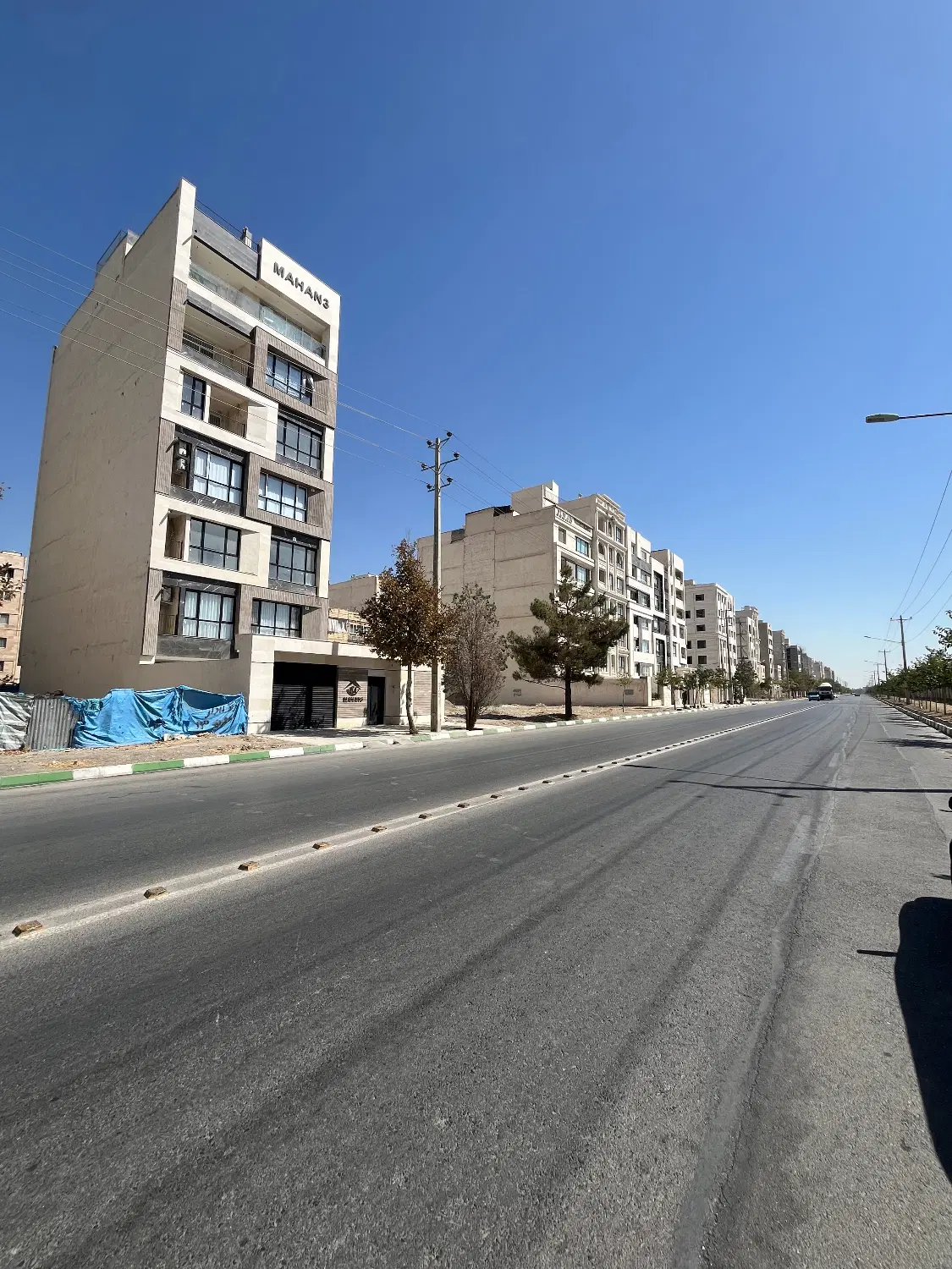 زمین ۳۰۰ متری بلوار سجادیه