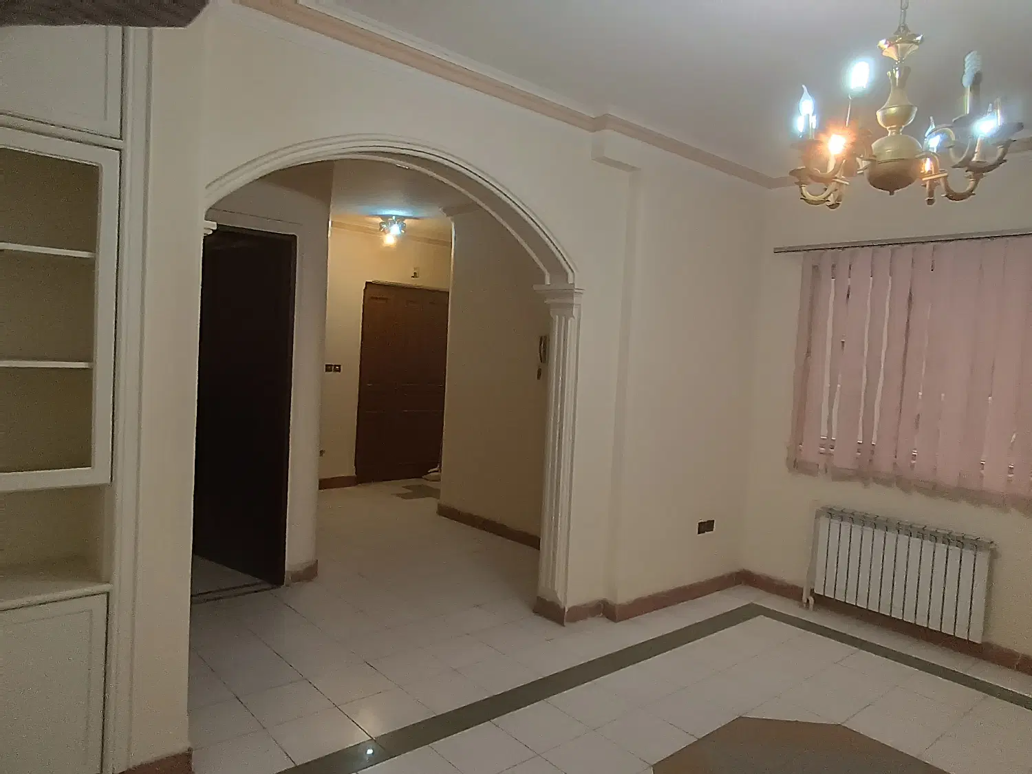 دفتر کار فوق العاده جنب دادگستری ۴ طبقه مدرس