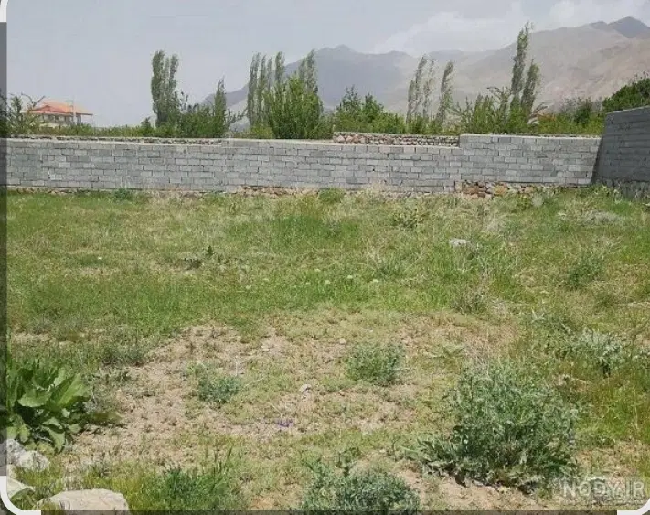 زمین چهار دیواری دو بهرعباس اباد