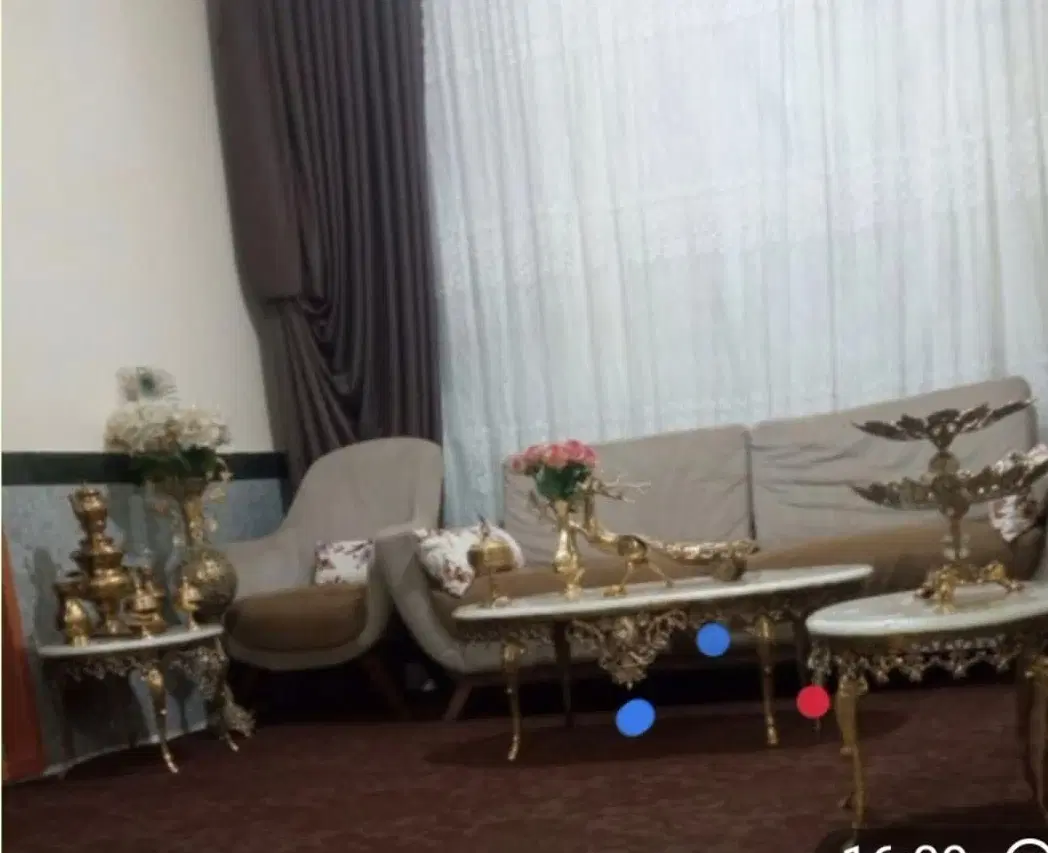 ۱۸۰ متری واقع در خیابان پاسداران