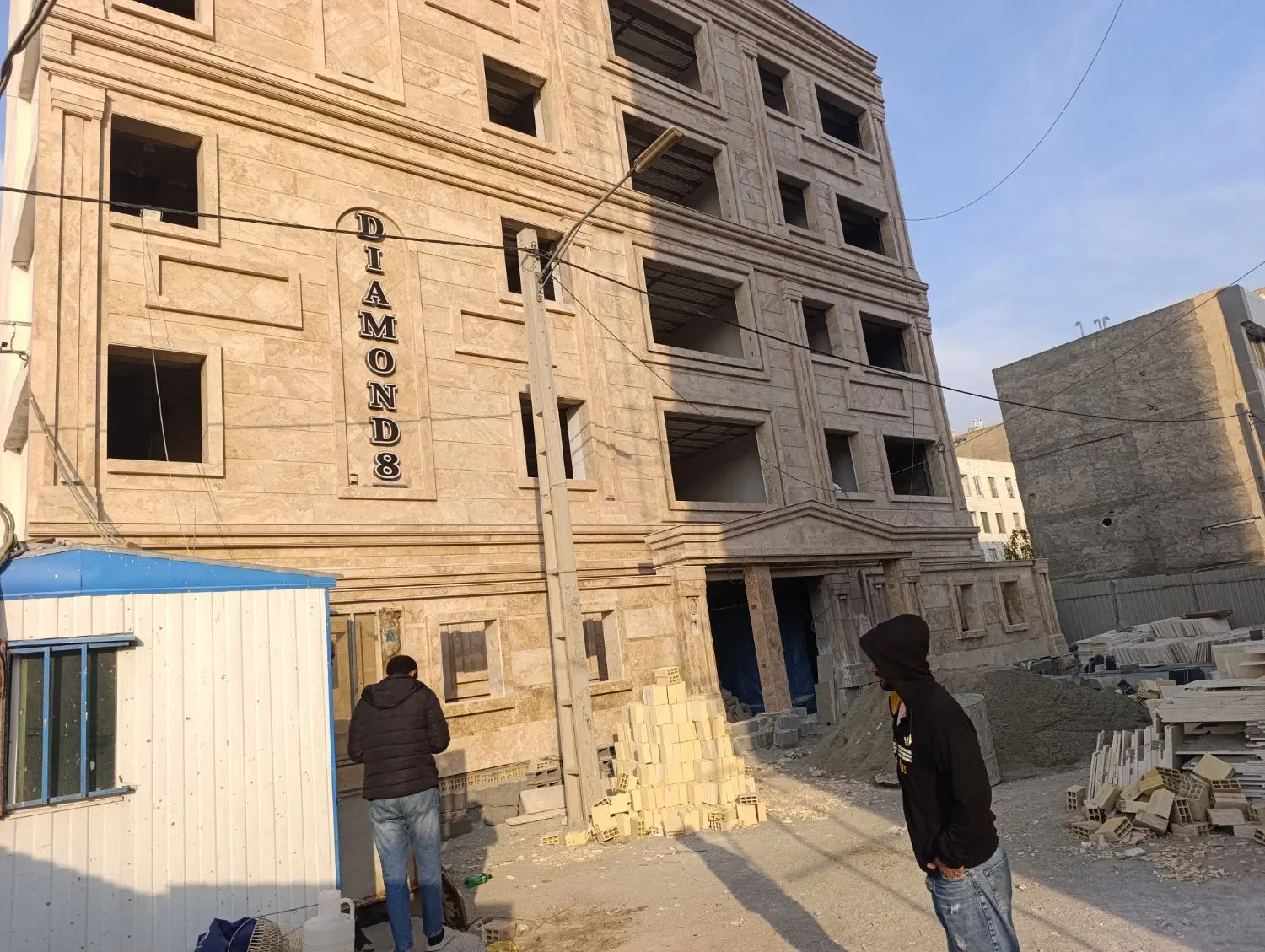 آپارتمان تک واحدی