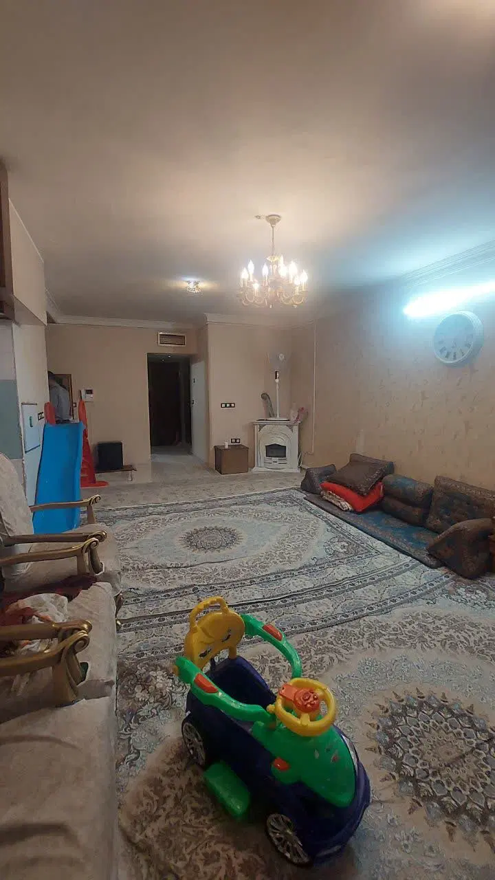 آپارتمان ۸۲ متر طبقه اول رستگار سند دار
