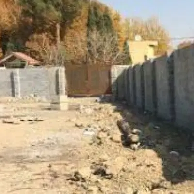 زمین فروشی