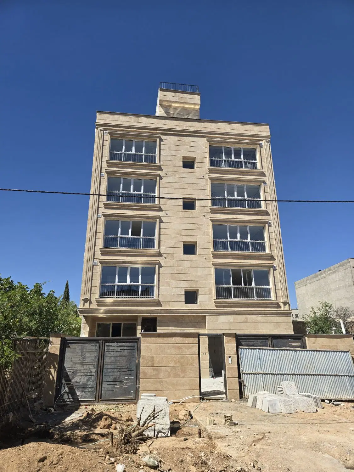 فروش اپارتمان احمدی جنوبی ملکی
