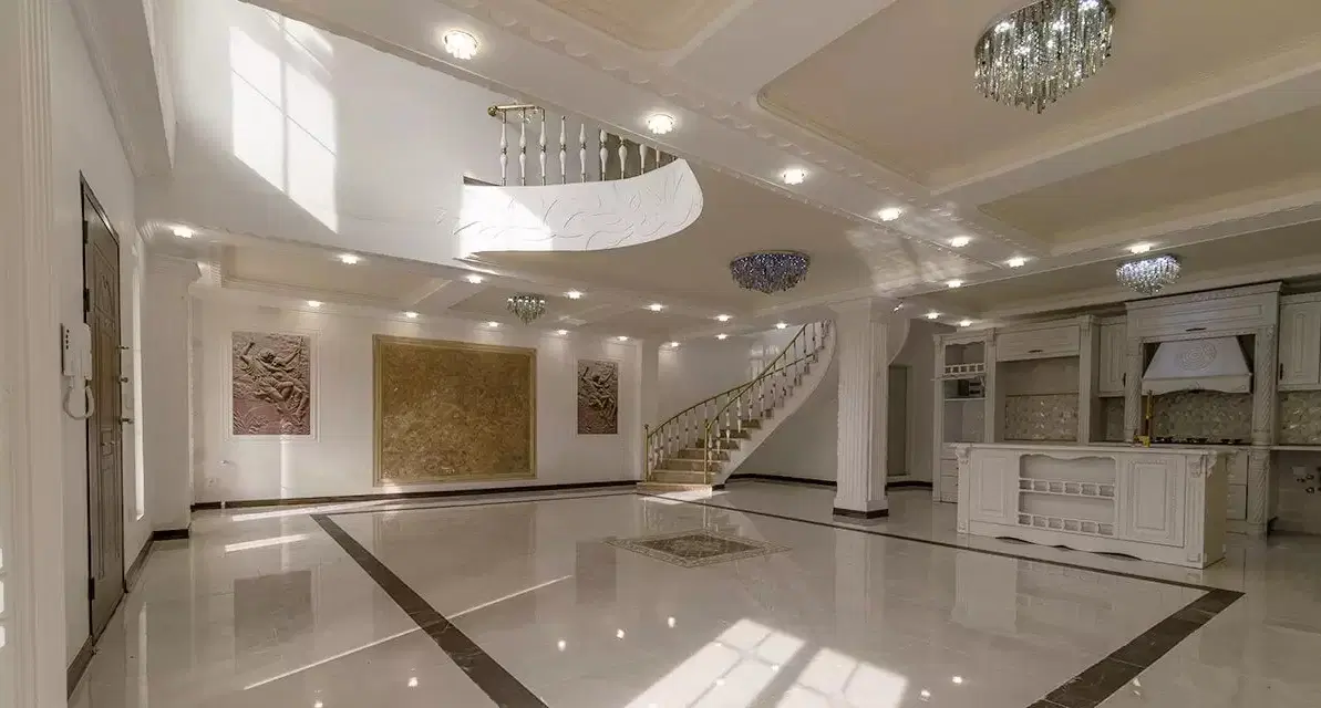 ۱۲۶ متر _۳ خواب سلسبیل_نور سه‌جهت _فول امکانات