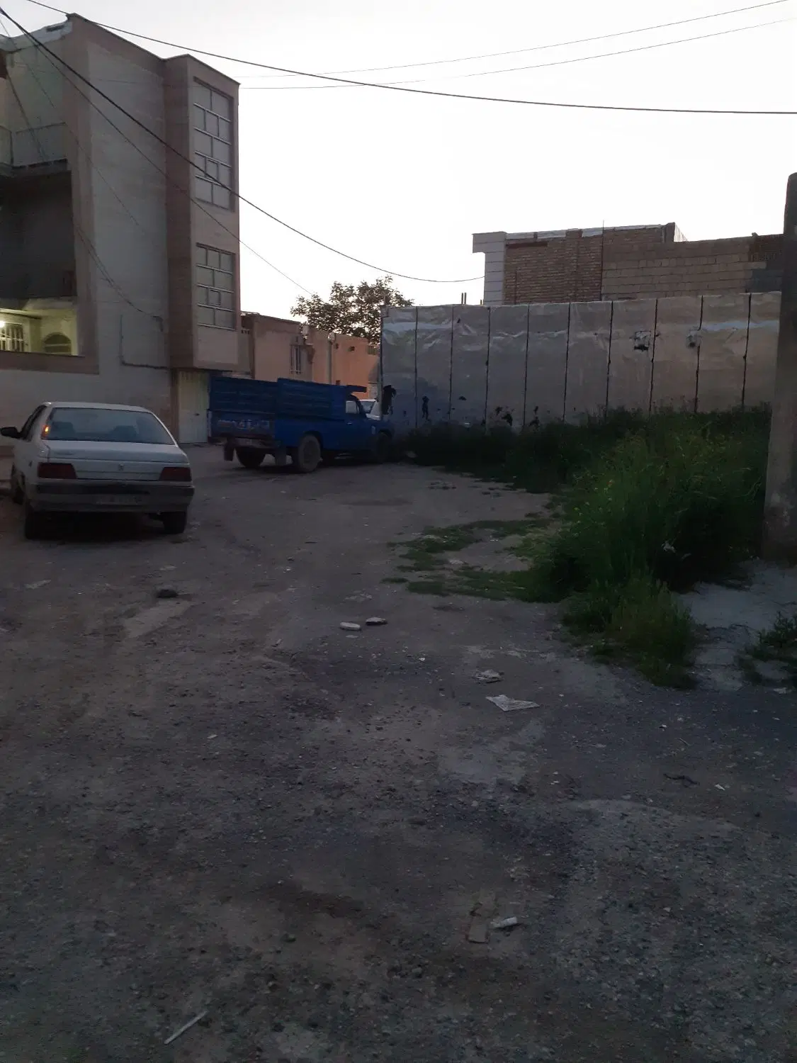 زمین مسکونی و تجاری ۱۰×۱۰ صندوقی دونبش