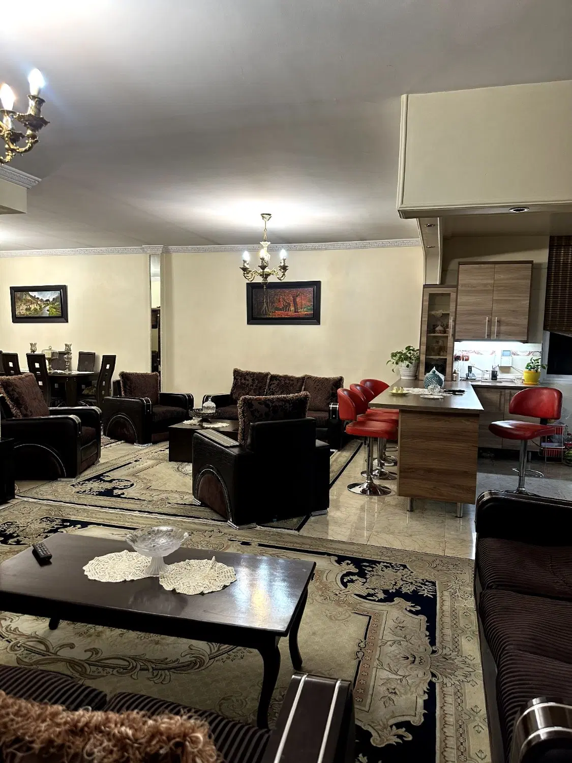 آپارتمان ۱۳۹ متری دو خوابه سی تیر