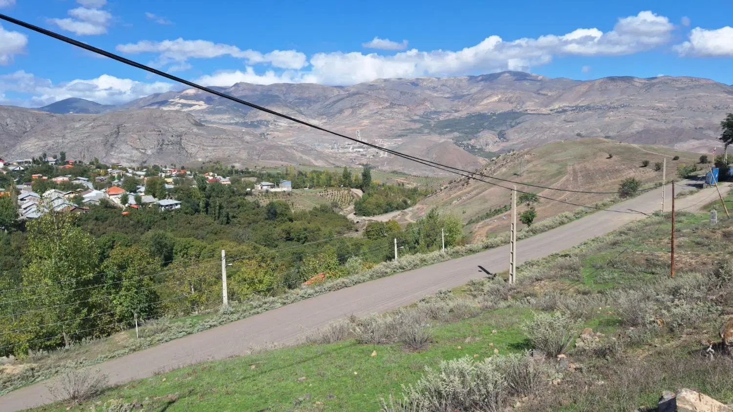 زمین ۳۶۰ متری در دهستان پیرکوه
