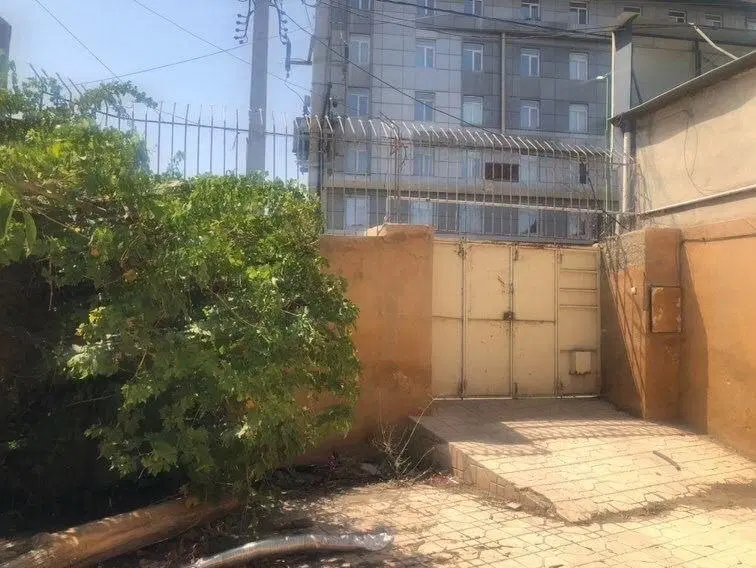 ۱۴۴۰ متر باغ ویلا قدیمی خیابان سپاه