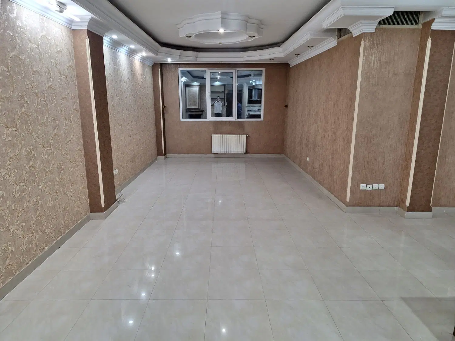 100متر ، 2خوابه ، مرزداران