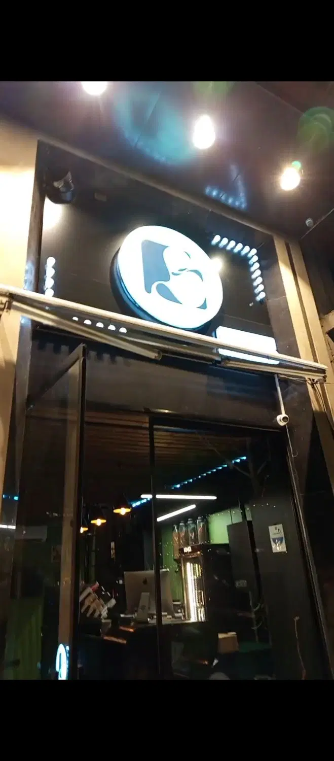 اجاره مغازه ۲۵ متری تمیز نوساز
