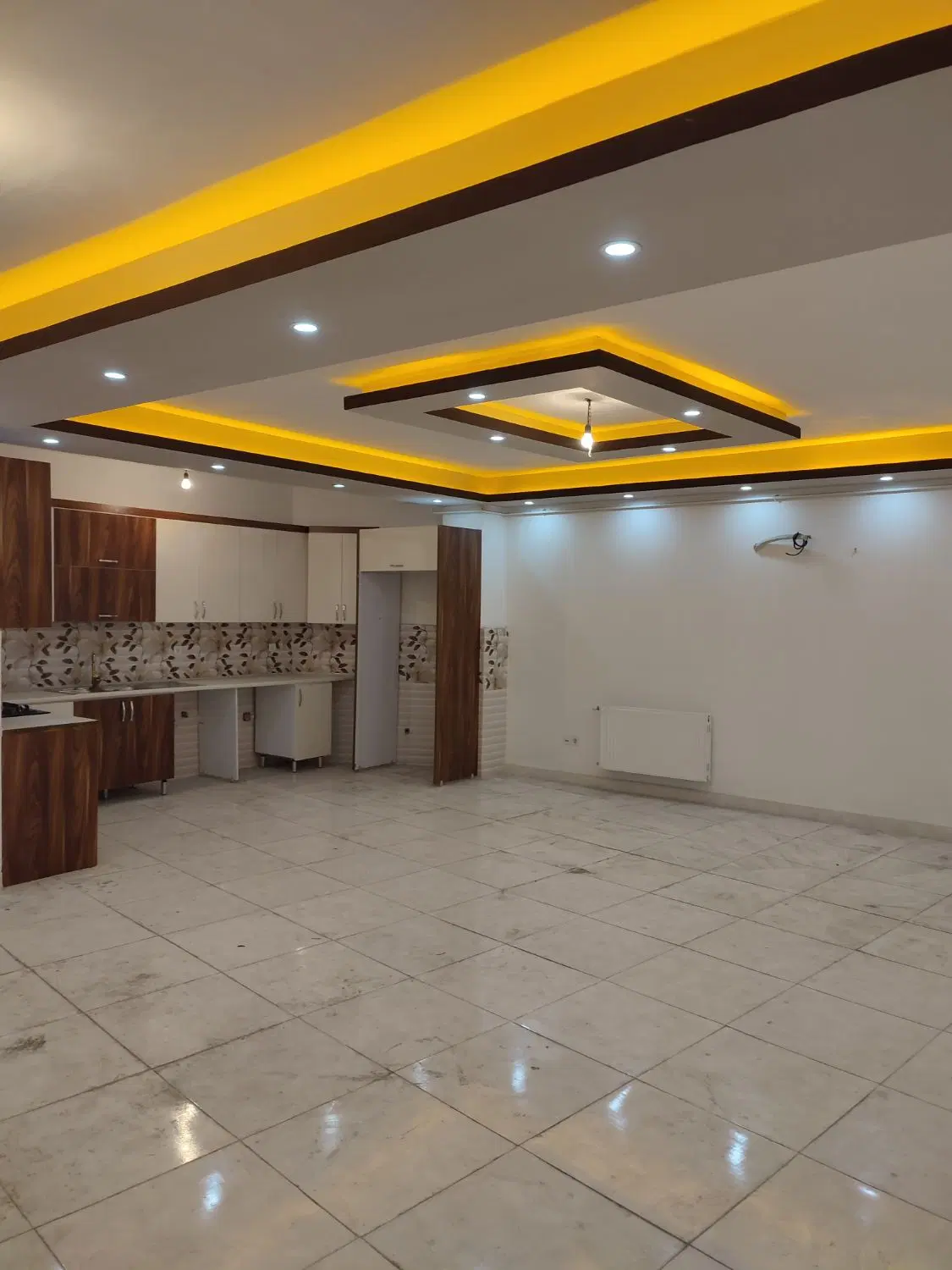 فروش آپارتمان 120 متری دو خواب سعدی