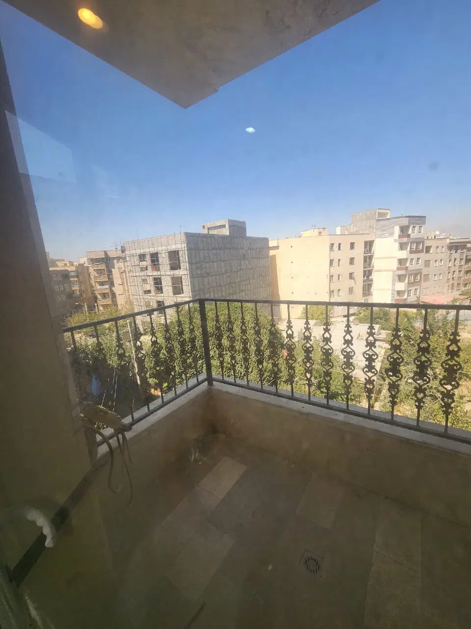 آپارتمان ۷۵متر دو خواب. کوی زنبق