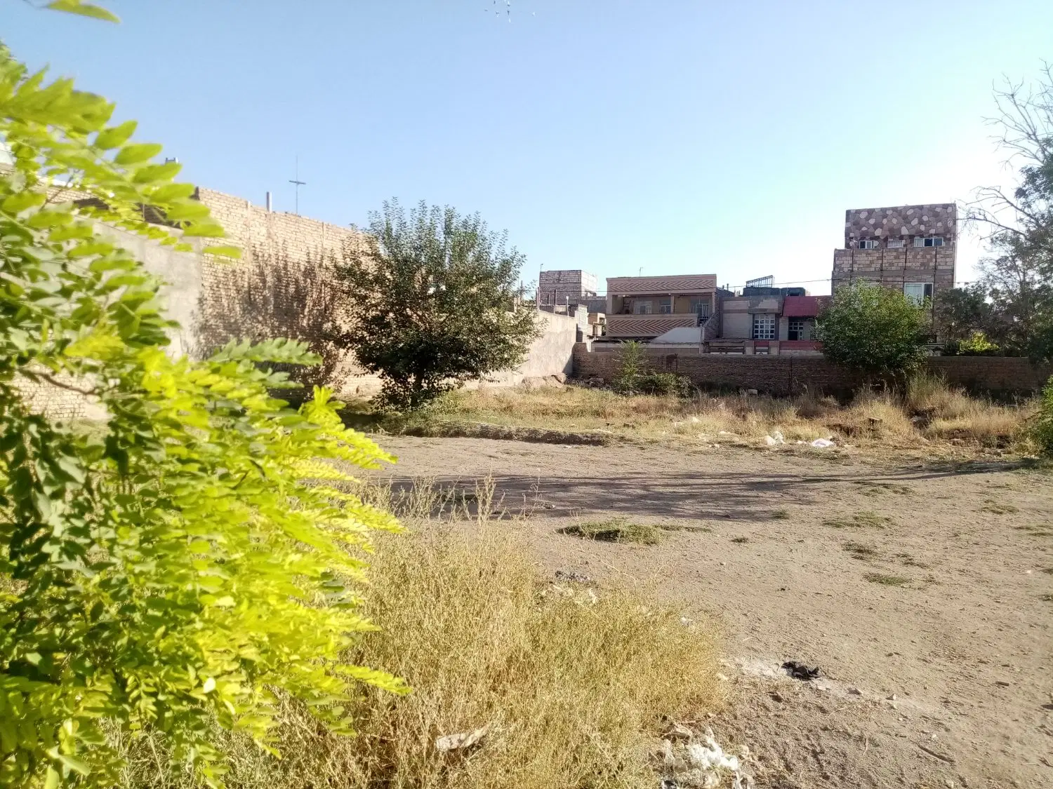 زمین کرامت