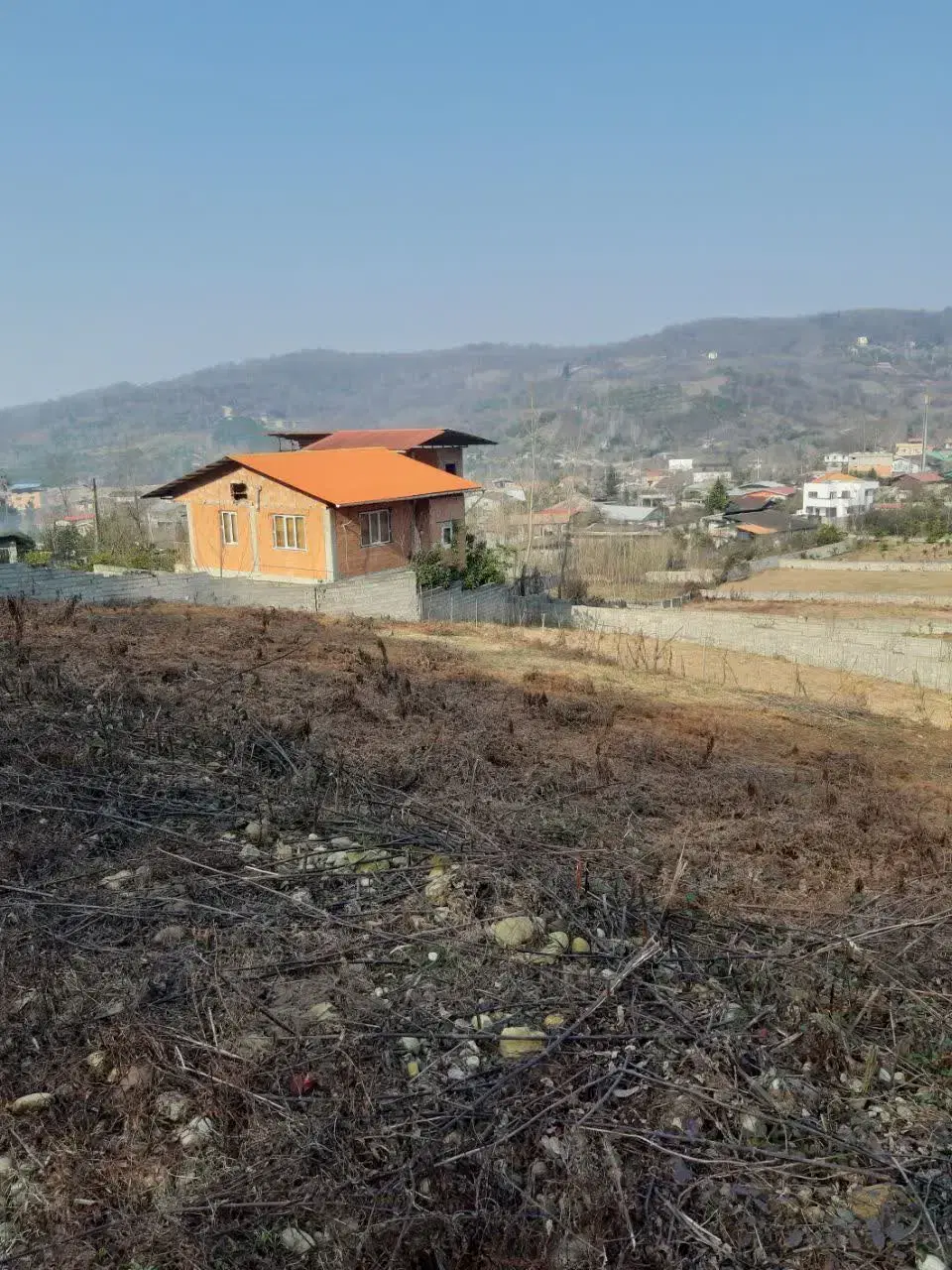 1012متر بافت مسکونی سنددار شیرگاه روستای اندارگلی